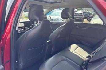 KIA NIRO 64.8kWh 4 SUV 5dr Electric Auto (201 bhp) Reverse Camera, Front 