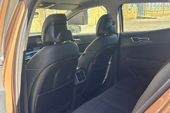 KIA SPORTAGE 1.6 T-GDi 3 SUV 5dr Petrol Manual Euro 6 (s/s) (148 bhp) Reverse