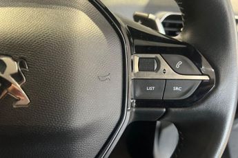 PEUGEOT 3008 1.6 12.4kWh Allure SUV 5dr Petrol Plug-in Hybrid e-EAT Euro 6 (s