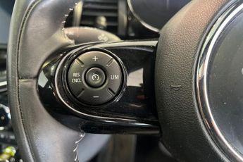 MINI Electric Hatch Cooper SE 32.6kWh Level 3 Hatchback 3dr Electric Auto (184 ps) P