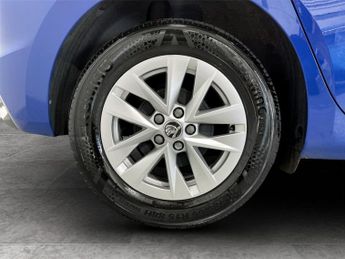 SKODA FABIA 1.0 TSI SE Comfort Hatchback 5dr Petrol DSG Euro 6 (s/s) (110 ps