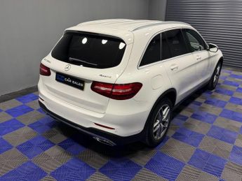 MERCEDES-BENZ GLC 2.1 GLC250d AMG Line SUV 5dr Diesel G-Tronic+ 4MATIC Euro 6 (s/s