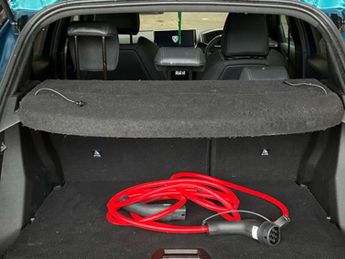 PEUGEOT E-2008 54kWh GT SUV 5dr Electric Auto (7kW Charger) (156 ps)