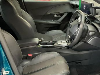 PEUGEOT E-2008 54kWh GT SUV 5dr Electric Auto (7kW Charger) (156 ps)