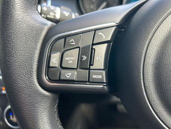 JAGUAR E-PACE 2.0 D180 SE SUV 5dr Diesel Auto AWD Euro 6 (s/s) (180 ps)