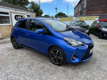 Toyota Yaris 1.5 VVT-i Design Hatchback 5dr Petrol Manual Euro 6 (111 ps)
