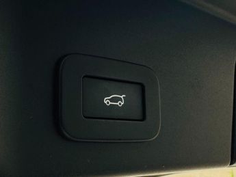LAND ROVER RANGE ROVER EVOQUE 2.0 P300 MHEV HST SUV 5dr Petrol Auto 4WD Euro 6 (s/s) (300 ps)