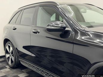 MERCEDES-BENZ GLC 2.1 GLC220d Urban Edition SUV 5dr Diesel G-Tronic+ 4MATIC Euro 6