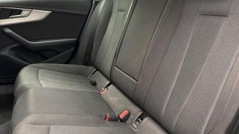 AUDI A4 2.0 TFSI 35 Technik Saloon 4dr Petrol S Tronic Euro 6 (s/s) (150