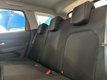 DACIA DUSTER 1.0 TCe Comfort SUV 5dr Bi Fuel Manual Euro 6 (s/s) (100 ps)