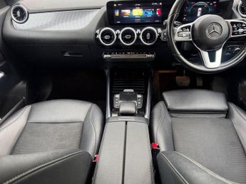 MERCEDES-BENZ GLA 1.3 GLA180 Sport (Executive) SUV 5dr Petrol 7G-DCT Euro 6 (s/s) 