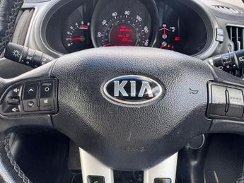 KIA SPORTAGE 2.0 CRDi KX-3 SUV 5dr Diesel Auto AWD Euro 5 (134 bhp)