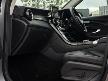 MERCEDES-BENZ GLC 2.1 GLC220d Urban Edition SUV 5dr Diesel G-Tronic+ 4MATIC Euro 6
