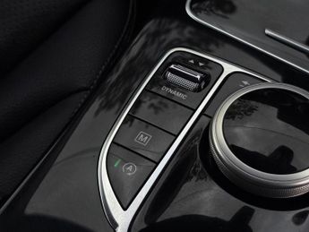 MERCEDES-BENZ GLC 2.1 GLC220d Urban Edition SUV 5dr Diesel G-Tronic+ 4MATIC Euro 6