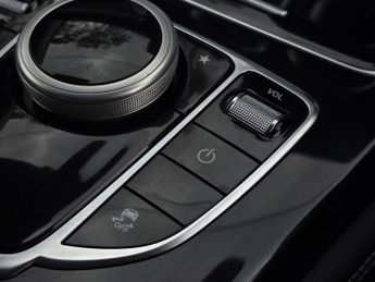 MERCEDES-BENZ GLC 2.1 GLC220d Urban Edition SUV 5dr Diesel G-Tronic+ 4MATIC Euro 6