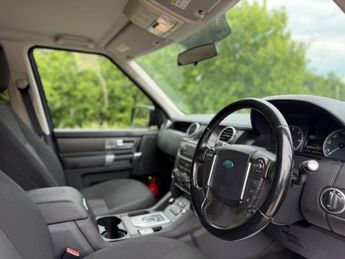 LAND ROVER DISCOVERY 4 3.0 SD V6 GS SUV 5dr Diesel Auto 4WD Euro 5 (255 bhp)