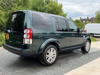 LAND ROVER DISCOVERY 4 3.0 SD V6 GS SUV 5dr Diesel Auto 4WD Euro 5 (255 bhp)