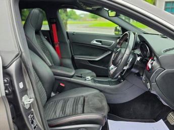 MERCEDES-BENZ CLA 2.0 CLA250 AMG Shooting Brake 5dr Petrol 7G-DCT 4MATIC Euro 6 (s