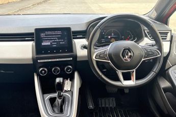 RENAULT CLIO 1.6 E-TECH Techno Hatchback 5dr Petrol Hybrid Auto Euro 6 (s/s) 