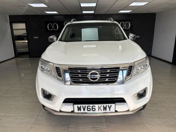 NISSAN NAVARA 2.3 dCi Tekna Pickup Double Cab 4dr Diesel Auto 4WD Euro 6 (190 
