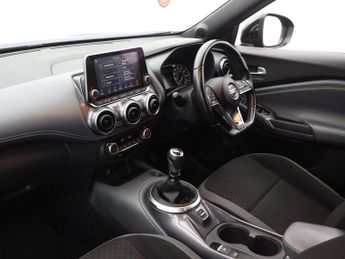 NISSAN JUKE 1.0 DIG-T N-Connecta SUV 5dr Petrol Manual Euro 6 (s/s) (114 ps)