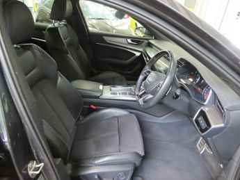 AUDI A6 AVANT 2.0 TDI 40 S line Estate 5dr Diesel S Tronic Euro 6 (s/s) (204 p