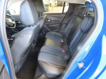 PEUGEOT E-208 50kWh Allure Hatchback 5dr Electric Auto (136 ps)