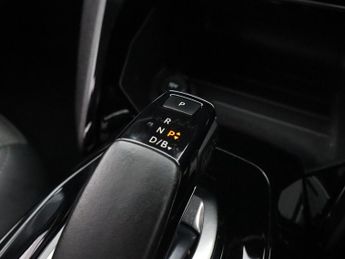 PEUGEOT E-208 50kWh Allure Hatchback 5dr Electric Auto (136 ps)