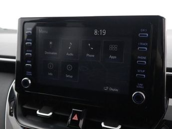 TOYOTA COROLLA 2.0 VVT-h GPF Design Touring Sports 5dr Petrol Hybrid CVT Euro 6