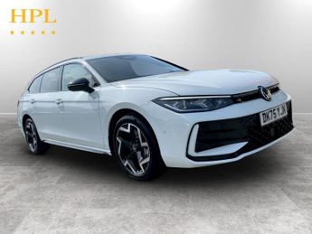 Volkswagen Passat 1.5 TSI eHybrid 19.7kWh R-Line Estate 5dr Petrol Plug-in Hybrid 