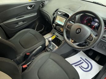 RENAULT CAPTUR 1.3 TCe ENERGY Iconic SUV 5dr Petrol Manual Euro 6 (s/s) (130 ps
