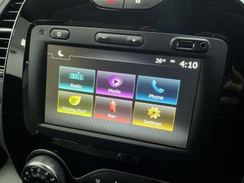 RENAULT CAPTUR 1.3 TCe ENERGY Iconic SUV 5dr Petrol Manual Euro 6 (s/s) (130 ps