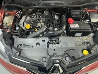 RENAULT CAPTUR 1.3 TCe ENERGY Iconic SUV 5dr Petrol Manual Euro 6 (s/s) (130 ps