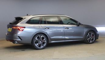 SKODA OCTAVIA 2.0 TDI vRS Estate 5dr Diesel DSG Euro 6 (s/s) (200 ps) Front / 
