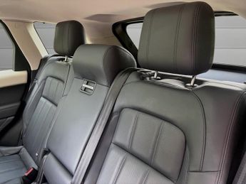LAND ROVER RANGE ROVER SPORT 3.0 D300 MHEV HSE Silver SUV 5dr Diesel Auto 4WD Euro 6 (s/s) (3