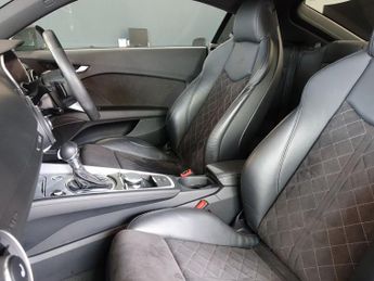 AUDI TT 2.0 TFSI 40 S line Coupe 3dr Petrol S Tronic Euro 6 (s/s) (197 p