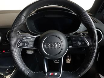 AUDI TT 2.0 TFSI 40 S line Coupe 3dr Petrol S Tronic Euro 6 (s/s) (197 p