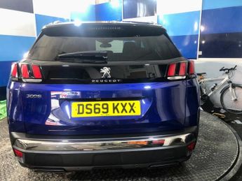 PEUGEOT 3008 1.2 PureTech GPF Allure SUV 5dr Petrol EAT Euro 6 (s/s) (130 ps)