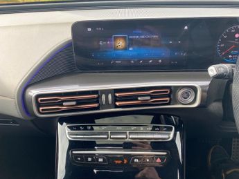 MERCEDES-BENZ EQC EQC 400 80kWh AMG Line (Premium) SUV 5dr Electric Auto 4MATIC (4