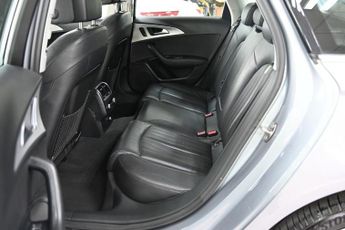 AUDI A6 AVANT 2.0 TDI ultra SE Estate 5dr Diesel S Tronic Euro 6 (s/s) (190 ps