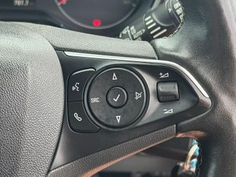 VAUXHALL CROSSLAND X 1.2 Turbo Elite SUV 5dr Petrol Auto Euro 6 (s/s) (130 ps)