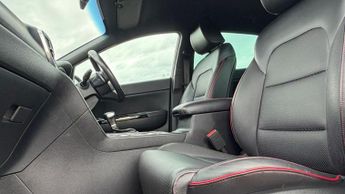 KIA SPORTAGE 1.6 T-GDi GT-Line SUV 5dr Petrol DCT AWD Euro 6 (s/s) (174 bhp)