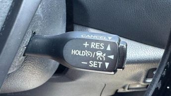 TOYOTA C-HR 1.8 VVT-h Excel SUV 5dr Petrol Hybrid CVT Euro 6 (s/s) (122 ps)