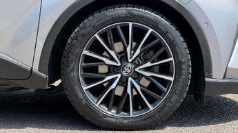 TOYOTA C-HR 1.8 VVT-h Excel SUV 5dr Petrol Hybrid CVT Euro 6 (s/s) (122 ps)
