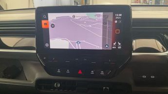 VOLKSWAGEN ID. BUZZ Pro 77kWh Life MPV 5dr Electric Auto (204 ps)