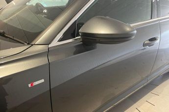 AUDI A6 SALOON 2.0 TFSIe 50 S line Saloon 4dr Petrol Plug-in Hybrid S Tronic qu