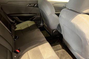 MG MG 4 51kWh SE Hatchback 5dr Electric Auto (170 ps) Rear Parking Senso