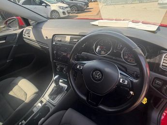 VOLKSWAGEN GOLF 2.0 TDI BlueMotion Tech GT Hatchback 5dr Diesel DSG Euro 6 (s/s)