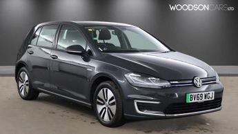 Volkswagen Golf 35.8kWh e-Golf Hatchback 5dr Electric Auto (136 ps)