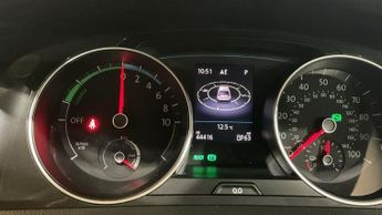 VOLKSWAGEN E-GOLF 35.8kWh e-Golf Hatchback 5dr Electric Auto (136 ps)